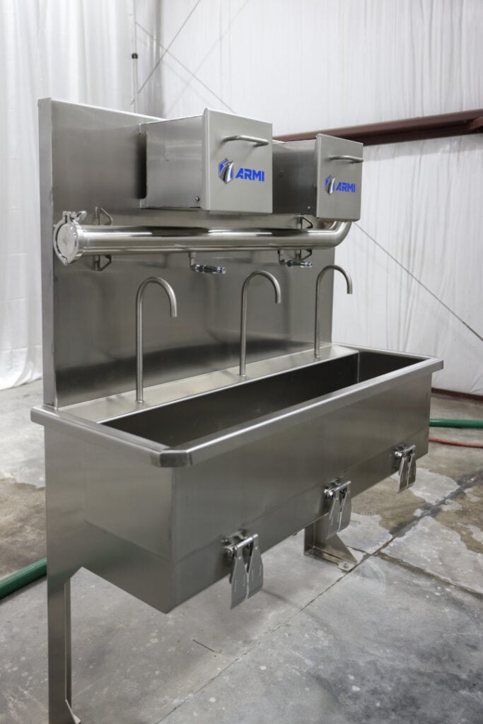 Clean and Compliant: The Role of Hand Wash Sinks in Industrial Environments